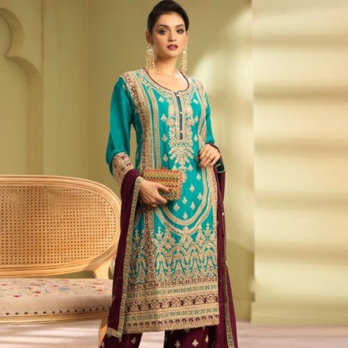Pakiza Three-Piece